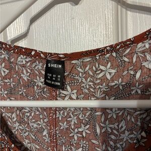SHEIN Rust Floral Print Dress